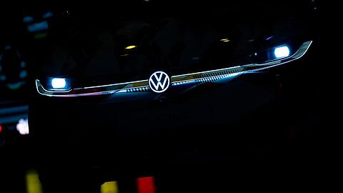 Die Marke Volkswagen lag im dritten Quartal mit 1,17 Millionen Autos auf Vorjahresniveau. (Archivbild)