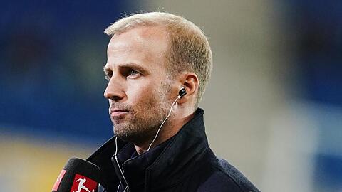 Gastiert mit Hoffenheim beim FC Bayern: 1899-Coach Sebastian Hoeneß.