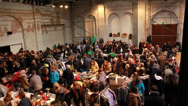 Ein Bild vom vergangenen Midnightbazar in der Reithalle. (Archivbild) Ein Bild vom vergangenen Midnightbazar in der Reithalle. (Archivbild)