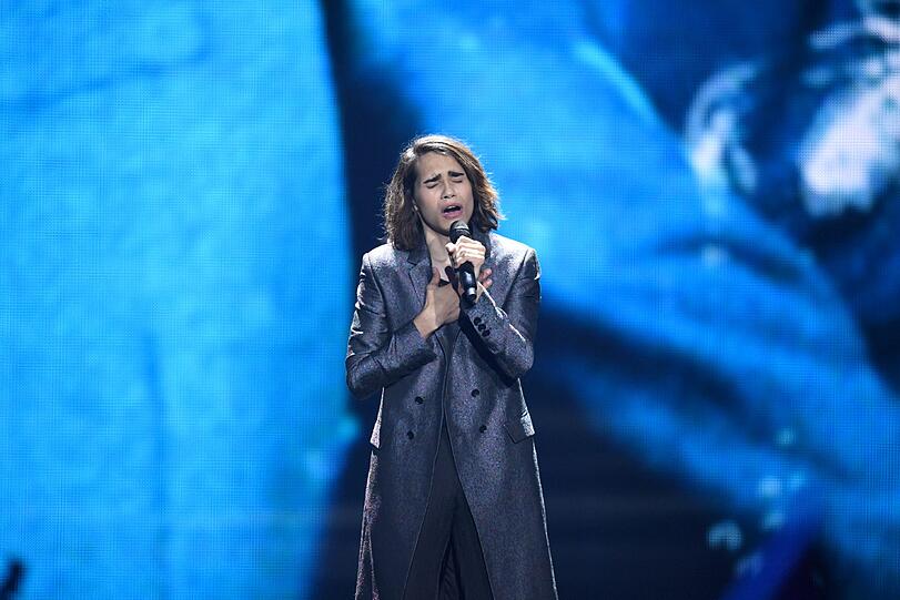 Isaiah für Australien mit "Don't Come Easy"