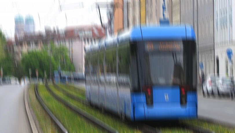 Unterbrechung auf den Tram-Strecken 17 und 18. Unterbrechung auf den Tram-Strecken 17 und 18.