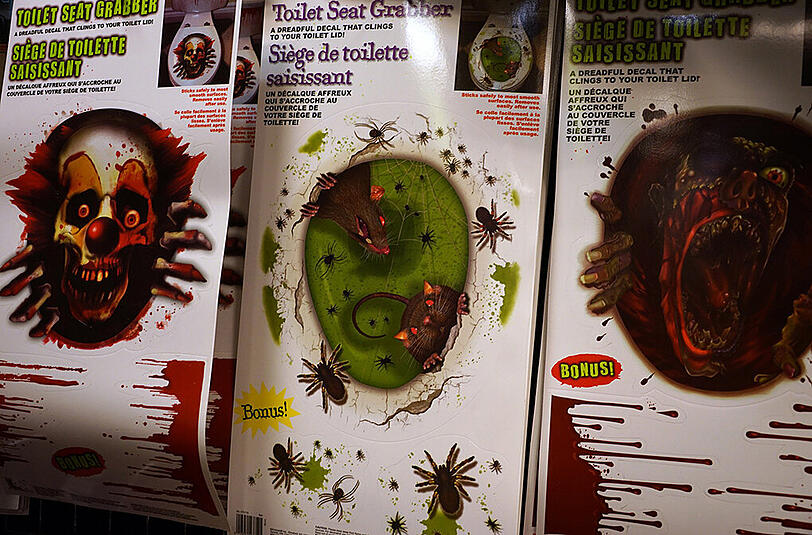 Der Halloween Gore Store bietet alles, was das Herz eines Horror-Fans begehrt.