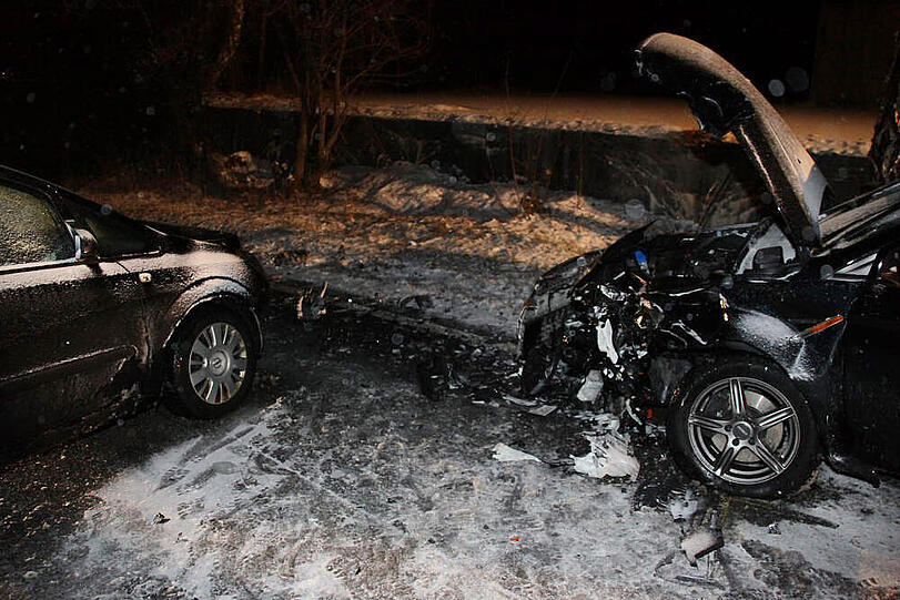 Schwerer Crash bei Dorfen - die Bilder