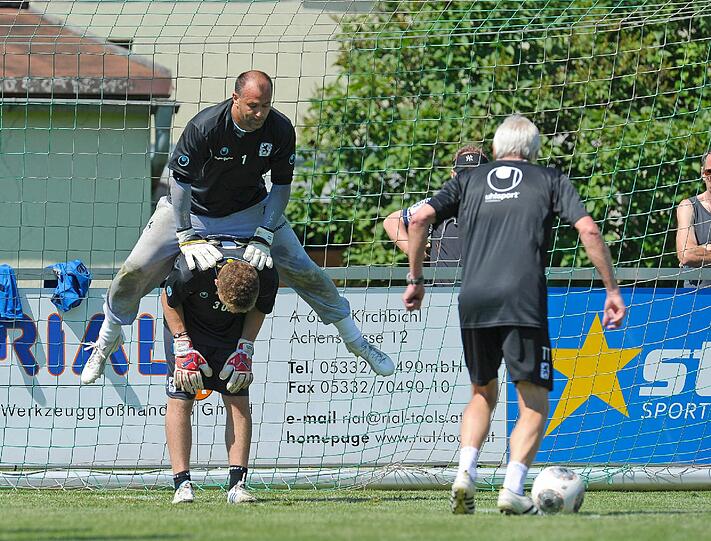 Die Löwen im Trainingslager: Am Dienstag stand eine Life-Kinetik-Trainingseinheit auf dem Programm.