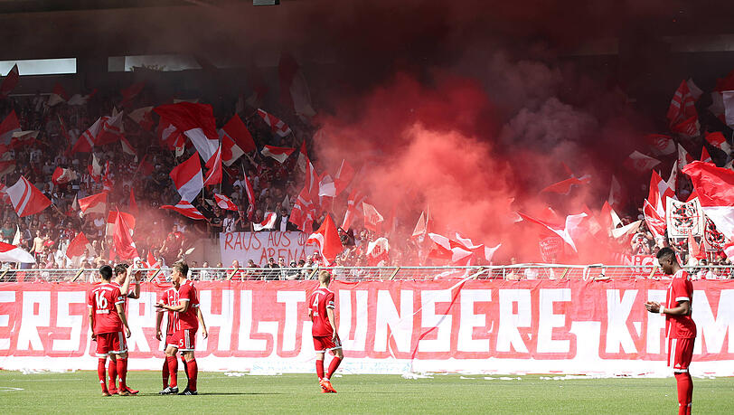 Im Oktober steht das Derby zwischen dem FC Bayern II und dem TSV 1860 an. Im Oktober steht das Derby zwischen dem FC Bayern II und dem TSV 1860 an.