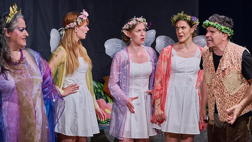 Ein sehr lustiges Musical frei nach Shakespeare wird versprochen. Ein sehr lustiges Musical frei nach Shakespeare wird versprochen.