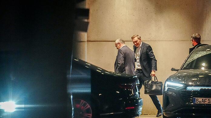 Christian Lindner (FDP) bei seiner Ankunft am Bundeskanzleramt.