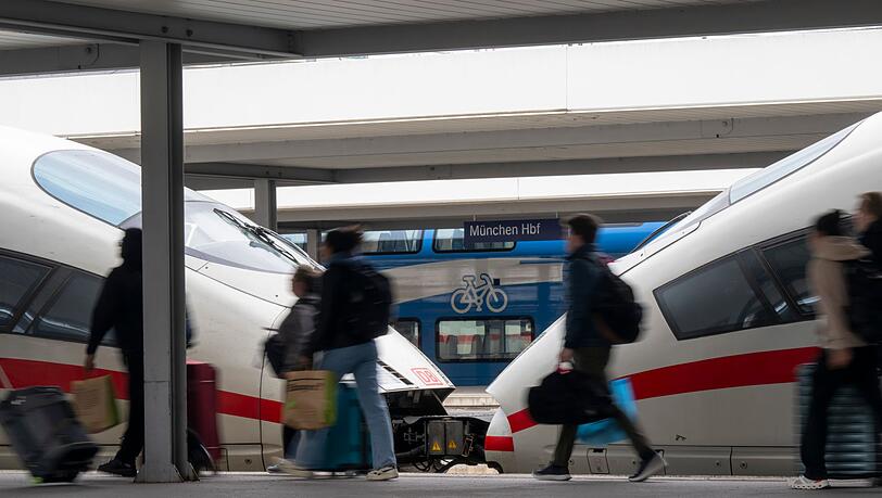 In Bayern werden 130 Bahnhöfe in diesem Frühjahr besonders gereinigt. (Archivbild)