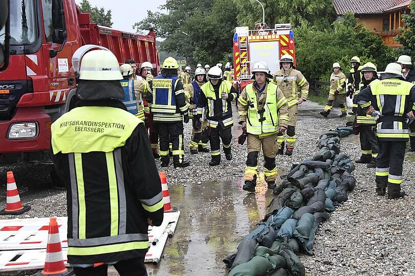 In Gelting waren Häuser zwischenzeitlich vom Wasser eingeschlossen.