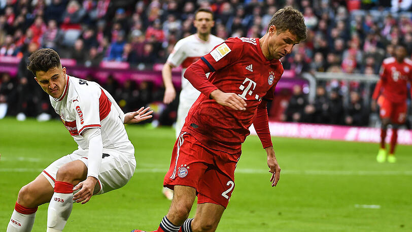 THOMAS MÜLLER, NOTE 3: Sehr beweglich in der Anfangsphase, setzte seine Mitspieler clever in Szene. Hatte auch vor dem 1:0 seine Füße im Spiel. Rückte später auf die Zehnerposition, ließ wie viele seiner Kollegen nach gutem Beginn nach.