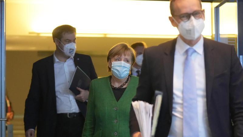 Berlins Regierender Bürgermeister Michael Müller (r), Kanzlerin Angela Merkel (M) und Bayerns Ministerpräsident Markus Söder nach der letzten Bund-Länder-Runde.
