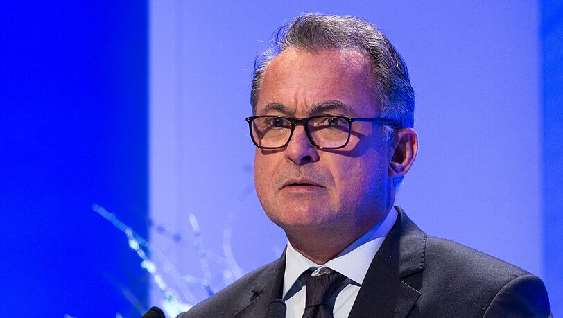  Bundesbank-Pr&auml;sident: Zinsen weiter anheben 