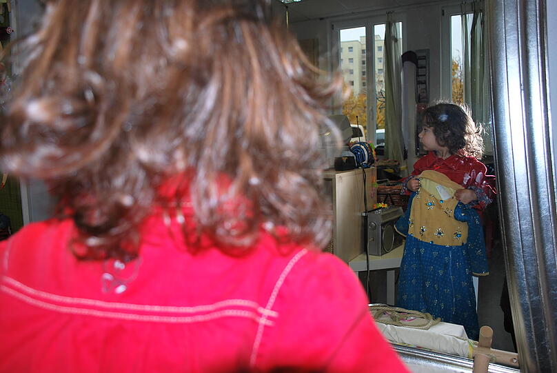 Die Diakonie betreibt im Hasenbergl einen Secondhand-Laden für Kinderkleidung.