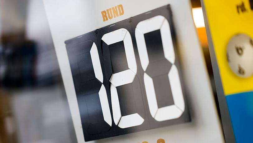 Im Eurojackpot liegen weiterhin 120 Millionen Euro. (Symbolbild)