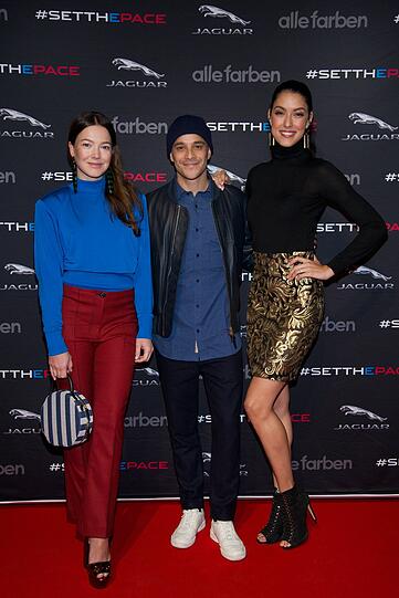 Hannah Herzzsprung, Rebecca Mir und Kostja Ullmann