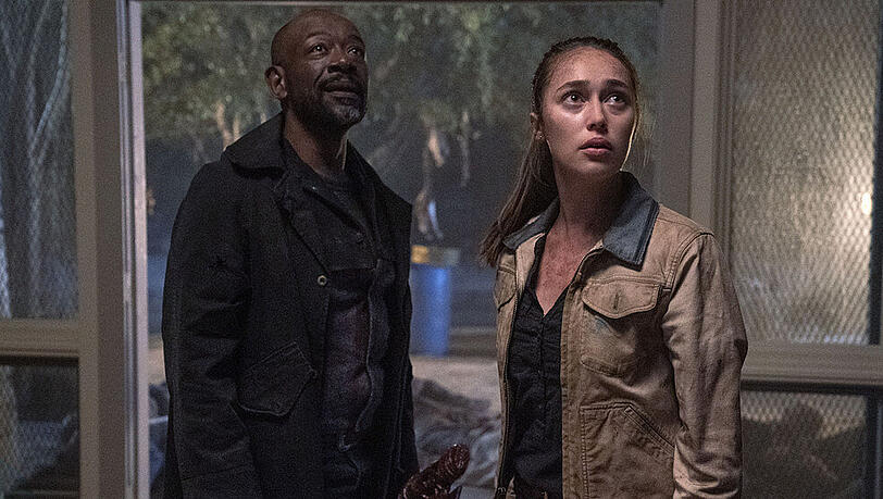Alycia Debnam-Carey als Alicia Clark und Lennie James als Morgan Jones in "Fear the Walking Dead". Alycia Debnam-Carey als Alicia Clark und Lennie James als Morgan Jones in "Fear the Walking Dead".