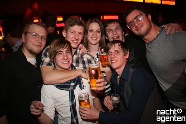 Da waren sicher einige blau - am "Blue Monday" in der Milchbar. Mehr Bilder unter: www.nachtagenten.de
