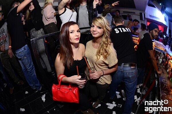 Richtig zur Sache gings im Kandee's B-Day Bash im Crown's Club. Noch mehr Fotos gibt es hier www.nachtagenten.de.