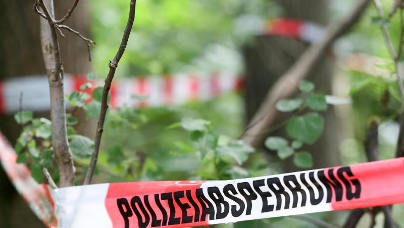 Absperrband der Polizei. Foto: Bodo Marks/Archiv Absperrband der Polizei. Foto: Bodo Marks/Archiv