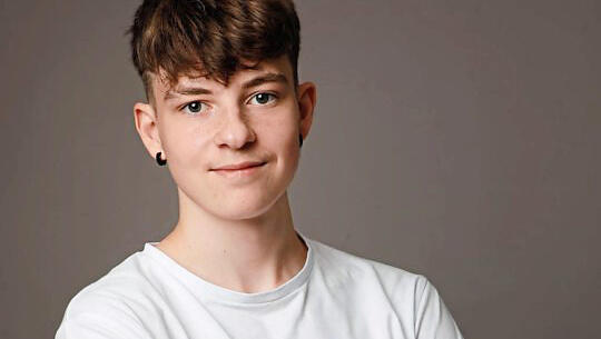Moritz (17) ist als Kita-Praktikant schon geimpft .
