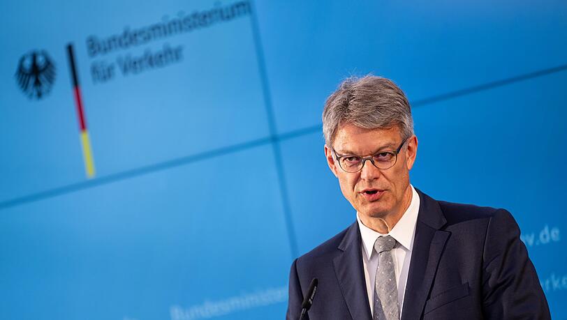 Bundesverkehrsminister Schnieder ist zuversichtlich, bald einen neuen Bahnchef beziehungsweise eine neue Bahnchefin präsentieren zu können.