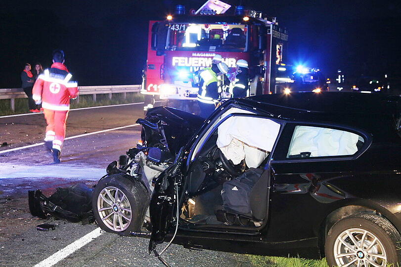Die Mutter aus Penzberg hat ihren Sohn auf dem Gewissen: Mit zwei Promille raste sie in den Gegenverkehr. Der Siebenjährige erlitt bei dem Unfall tödliche Verletzungen.