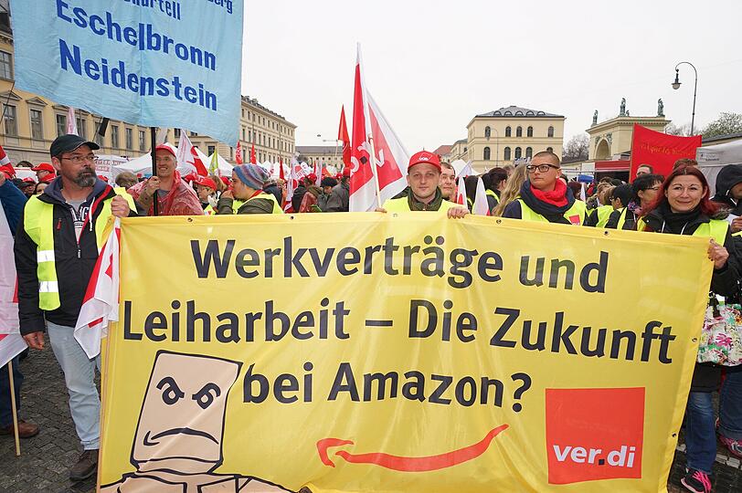 Bilder von der DGB-Kundgebung am Odeonsplatz.