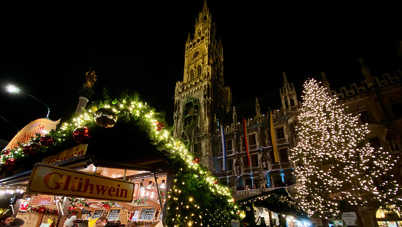 Festlich beleuchtet im Jahr 2019: Der Münchner Weihnachtsmarkt. (Archiv)