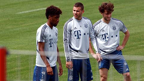Kingsley Coman, Lucas Hernández und Álvaro Odriozola spielen unter Hansi Flick nur eine Nebenrolle.