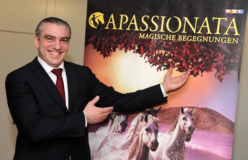 Reiterei trifft Musik und Tanz: eine Szene aus der neuen Apassionata-Show in der Olympiahalle.