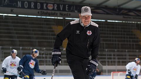 Der EHC ist am Freitag aufs Eis zurückgekehrt - die Bilder vom ersten Training.