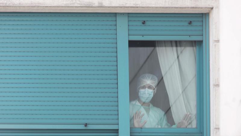 Nach Italien hat nun auch Spanien mehr Todesfälle durch die Coronavirus-Pandemie als China gemeldet. Nach Italien hat nun auch Spanien mehr Todesfälle durch die Coronavirus-Pandemie als China gemeldet.