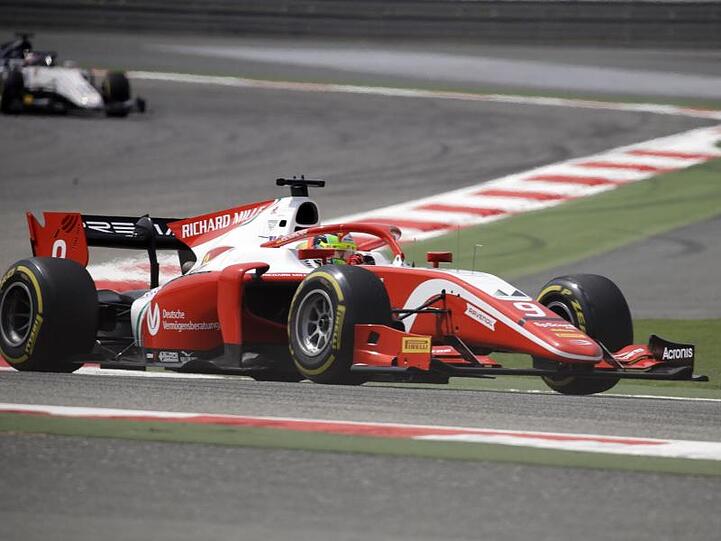 Fuhr bei seinem Formel-2-Debüt: Mick Schumacher.