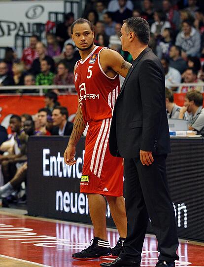 Hammerspiel der FC Bayern Basketballer: Das Team von Trainer Dirk Bauermann gewann am Samstagabend gegen Phoenix Hagen mit 100:81 und feierte damit den vierten Sieg in Serie. Die besten Bilder.