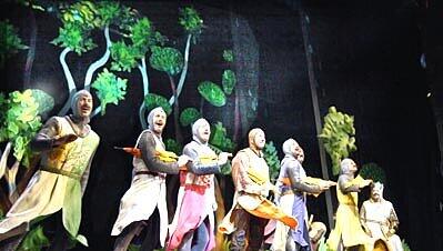 Szene aus dem neuen Musical Spamalot Szene aus dem neuen Musical Spamalot
