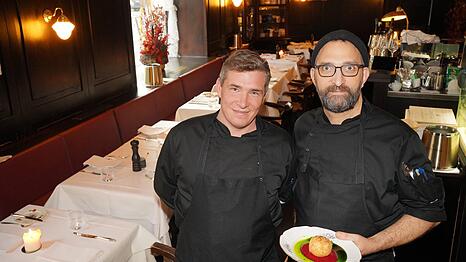 Georg Czaya (l.) und Ansgar Wölfel sind die neuen Köche in der Königsquelle.