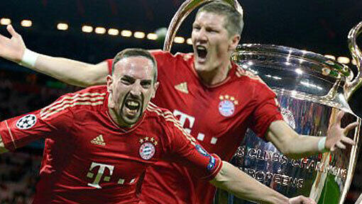Franck Ribéry, Bastian Schweinsteiger und Arjen Robben sind für die FIFA-"Mannschaft des Jahres 2013" nominiert. Franck Ribéry, Bastian Schweinsteiger und Arjen Robben sind für die FIFA-"Mannschaft des Jahres 2013" nominiert.