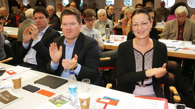 Wiedergewählt: Claudia Tausend (r.) bleibt Partei-Chefin.