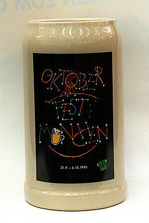 Der offizielle Wiesn-Krug von 1996.
