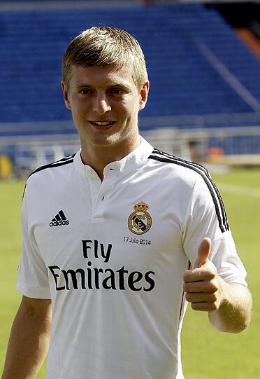 Toni Kroos ofiziell bei Real Madrid vorgestellt: Die Bilder!
