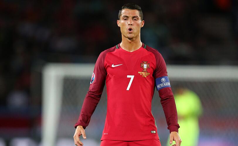 Ronaldo beim Freistoß.