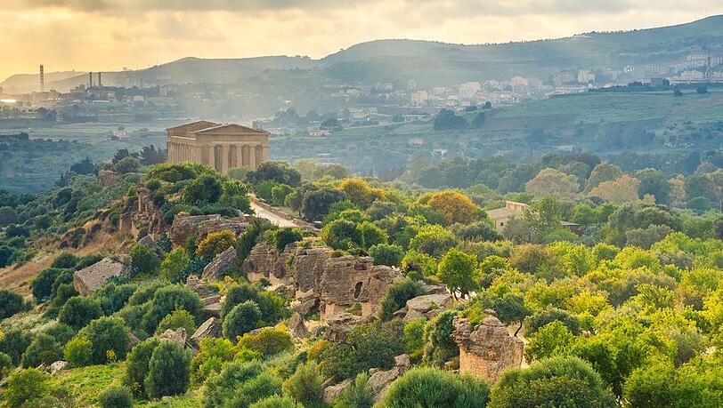 Eher eine Location f&uuml;r eine kulturellen Urlaub? In einer solchen Umgebung findet das neue Aura-Festival auf Sizilien statt. Hier gibt es Techno zwischen antiken Bauwerken.