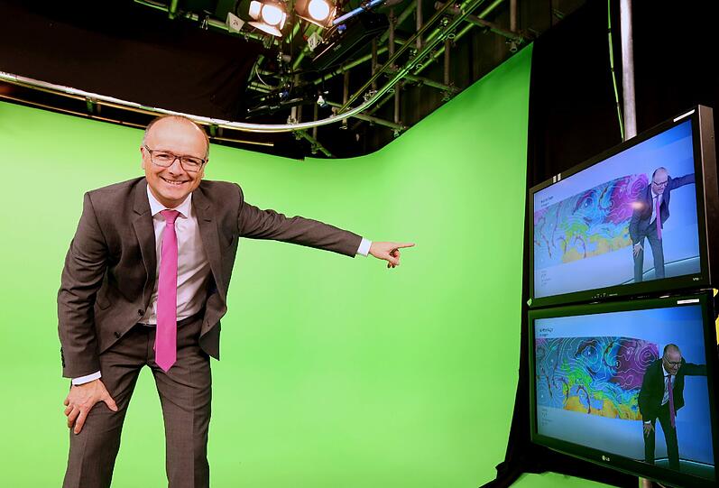 ARD-Wetterstudio-Moderator Karsten Schwanke.
