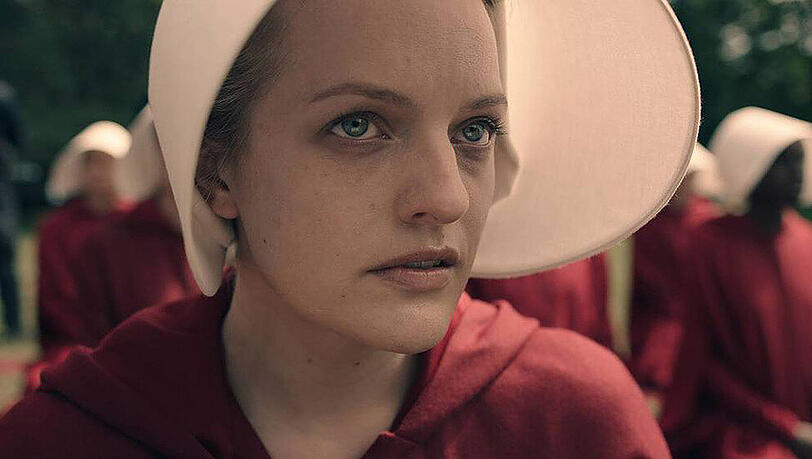 Elisabeth Moss als Magd Desfred in "The Handmaid's Tale" Elisabeth Moss als Magd Desfred in "The Handmaid's Tale"