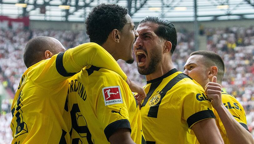 Der BVB nutzt den Patzer der Bayern und übernimmt die Tabellenführung.