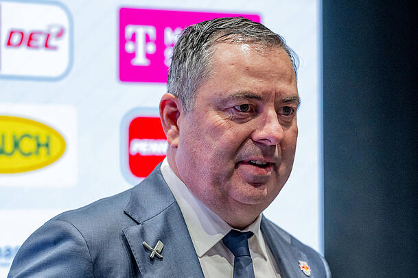 Geduld zahlt sich aus: Christian Winkler, der Managing Director Sports des EHC Red Bull München. Geduld zahlt sich aus: Christian Winkler, der Managing Director Sports des EHC Red Bull München.