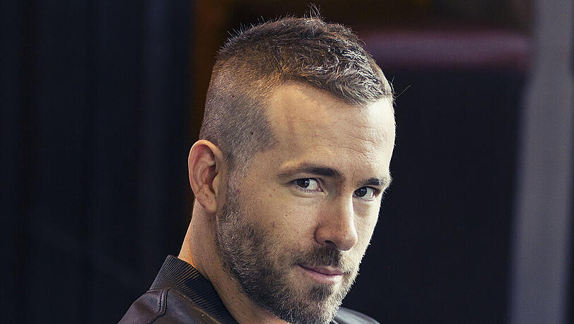 Ein Mann, der nicht nur Frauenherzen höherschlagen lässt: Ryan Reynolds Ein Mann, der nicht nur Frauenherzen höherschlagen lässt: Ryan Reynolds
