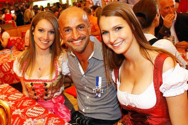 Die letzten Jahre war bei "Tracht & Pracht" einiges geboten. 2011 ließen sich auch Prominente wie Alina Baumann, Tim Lobinger, Michael Guillaume,Peyman Amin, Liliana Matthäu und Alisar Ailabouni im Hippodrom blicken. Klicken Sie durch die Bilder!