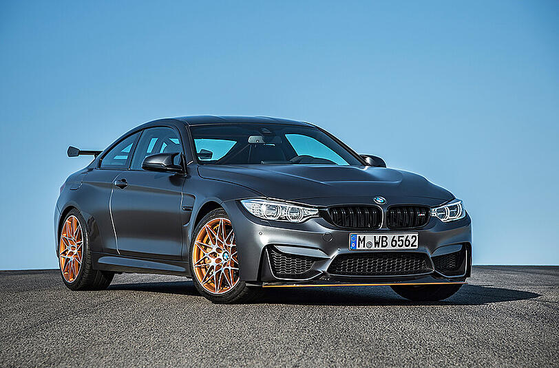 Als Rennwagen für die Straße mit bayerischer Urkraft präsentiert sich der BMW M4 GTS.