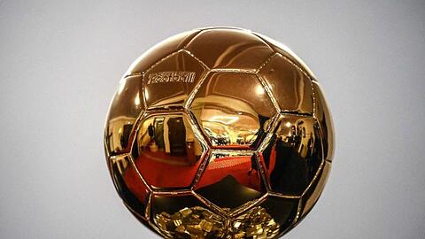 Die Ballon d'Or-Auszeichnung vor der Verleihung im Pariser Théâtre du Châtelet am Montag.